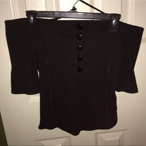 FREE PEOPLE OFF THE SHOULDER BLACK BUTTON DOWN TOP